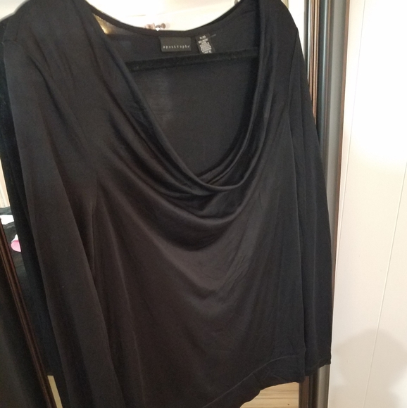 Apostrophe Black Top - Picture 1 of 4